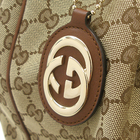 Gucci(����) 211943 GG�ΰ� �𰡵� ���̺��� ���� ��Ű L������ ��Ʈ�� �̹���4 - ���̺��� �߰���ǰ