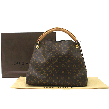 Louis Vuitton(���̺���) M40249 ���׷� ĵ���� ��ġ MM ����� [�б�����������2ȣ��] �̹���2 - ���̺��� �߰���ǰ