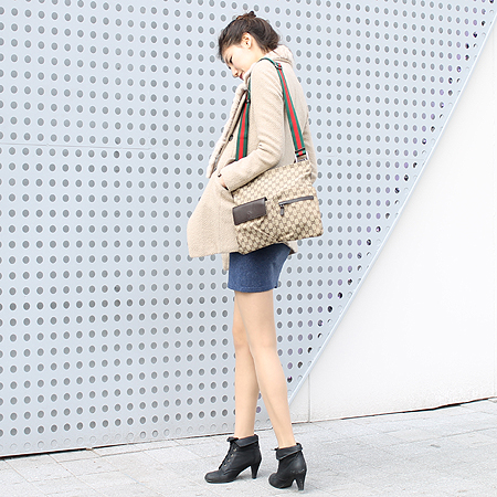 Gucci(����) 169937 GG �ΰ� �ڰ��� ������ ��� ũ�ν��� �̹���7 - ���̺��� �߰���ǰ