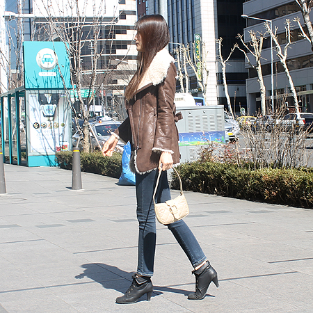 Burberry(������) ���μ� ������ �к긯 ���� ���� Ʈ���� �Ŀ�ġ ����� �̹���4 - ���̺��� �߰���ǰ