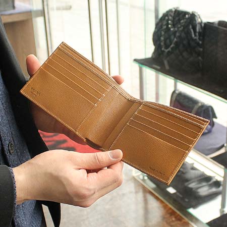 Prada(�����) M114 SAFFIANO(���ǾƳ�) ������ [�б�����������2ȣ��] �̹���7 - ���̺��� �߰���ǰ
