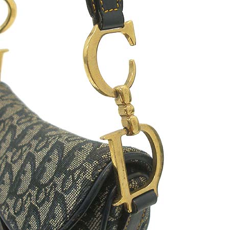 Dior(ũ����î���) �ΰ� �ڰ��� ���� ����� �̹���3 - ���̺��� �߰���ǰ