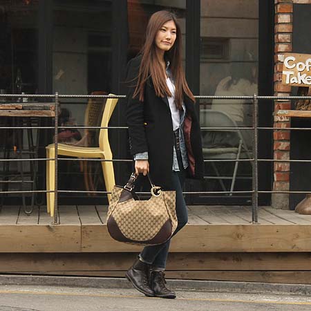 Gucci(����) 203504 GG �ΰ� �ڰ��� ȣ�� ����� �̹���5 - ���̺��� �߰���ǰ