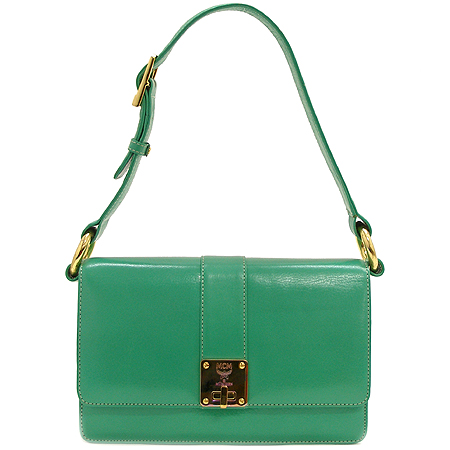 ������  �����