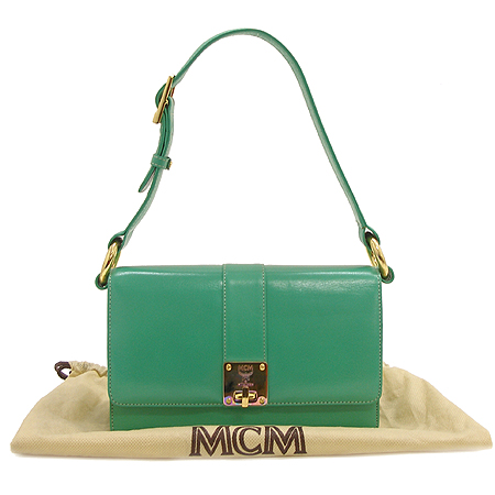 MCM(������) ���� �ΰ� ��� ���޶��� �÷� ����� �̹���2 - ���̺��� �߰���ǰ