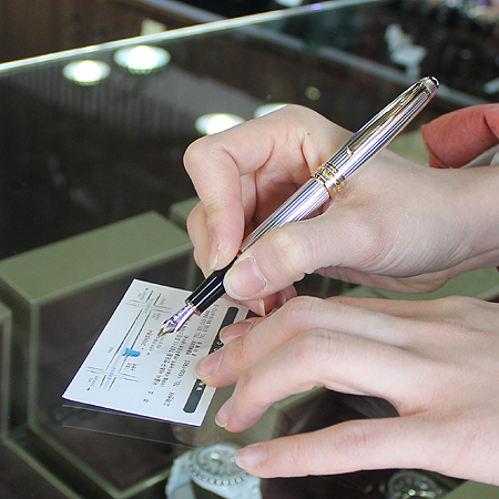 Montblanc(������) ���̽��ͽ�ƣ 925(�ǹ�) 18K ���� �ָ��׾� ������ �̹���6 - ���̺��� �߰���ǰ