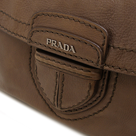 Prada(�����) B4659C �׷��̽� ī����Ų ARGILLA ����ΰ� ü�� ����� [��������] �̹���3 - ���̺��� �߰���ǰ
