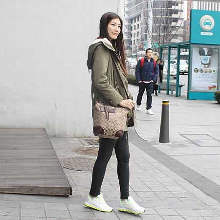 Coach(��ġ) 12390 �ñ׳��� ��ũ����� ȥ�� ����� �̹���5 - ���̺��� �߰���ǰ