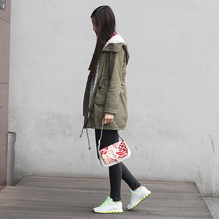 Gucci(����) 001 9824 �к긯 ��Ű ����� �̹���6 - ���̺��� �߰���ǰ