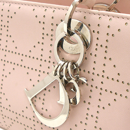 Dior(ũ����î���) ���� ��� ��ũ ���� ��Ʈ�� �̹���4 - ���̺��� �߰���ǰ