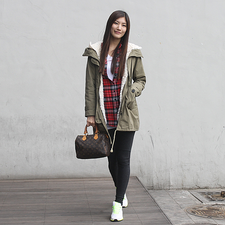 Louis Vuitton(���̺���) M41528 ���׷� ĵ���� ���ǵ� 25 ��Ʈ�� [�̾�������] �̹���6 - ���̺��� �߰���ǰ