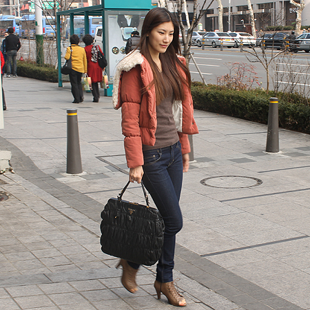 Prada(�����) BN1636 ���� ���� �ĵ��� NERO ��Ʈ�� �̹���7 - ���̺��� �߰���ǰ