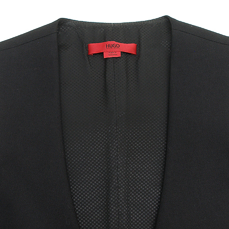 Hugo Boss(�ް�����) ���� �̹���2 - ���̺��� �߰���ǰ