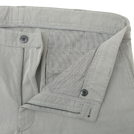 Armani COLLEZIONI(�Ƹ����� �÷�������) ���� �̹���2 - ���̺��� �߰���ǰ