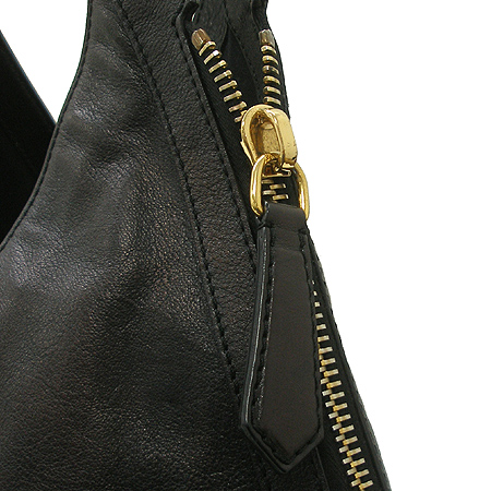 GIVENCHY(�����) 2011 S/S ���� ������ ����Ų TINHAN(ƾ��) ����� [�б�������] �̹���4 - ���̺��� �߰���ǰ