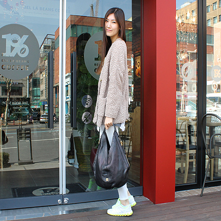 GIVENCHY(�����) 2011 S/S ���� ������ ����Ų TINHAN(ƾ��) ����� [�б�������] �̹���6 - ���̺��� �߰���ǰ