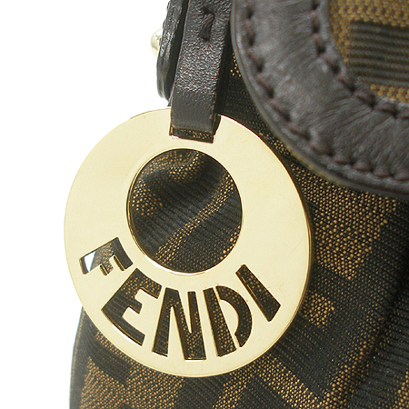 Fendi(���) 8BR445 FF ��ī �ΰ� �ڰ��� ����� �̹���4 - ���̺��� �߰���ǰ