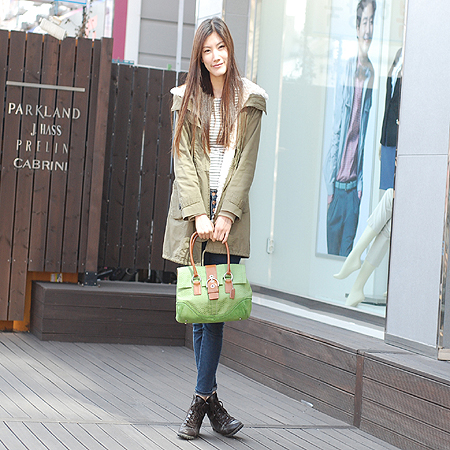 Coach(��ġ) F10929 �ñ׳��� �ΰ� �׸� �����̵� ��Ʈ�� �̹���6 - ���̺��� �߰���ǰ