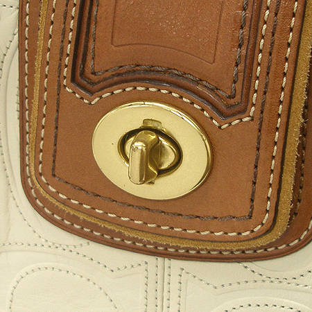 Coach(��ġ) 11330 ȭ��Ʈ ���� Ʈ���� �簢 ��Ʈ�� �̹���4 - ���̺��� �߰���ǰ