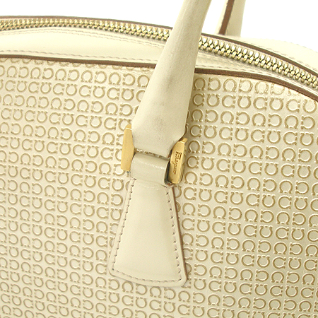 Ferragamo(��󰡸�) 21 2340 ��ġ�� �ΰ� ��� ��Ʈ�� �̹���4 - ���̺��� �߰���ǰ