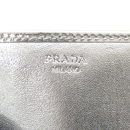 Prada(�����) 1M1132 �ǹ� ��Ż�� ������ [�б�������] �̹���4 - ���̺��� �߰���ǰ