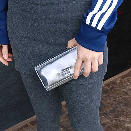 Prada(�����) 1M1132 �ǹ� ��Ż�� ������ [�б�������] �̹���6 - ���̺��� �߰���ǰ