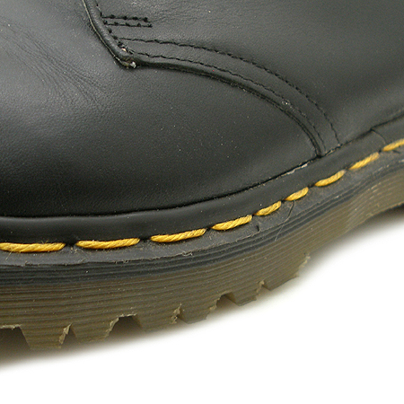 DR.MARTENS (���͸�ƾ) ���� ���� ������ ��Ŀ �̹���4 - ���̺��� �߰���ǰ