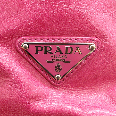 Prada(�����) BR4617 VITELLO SHINE (���ڷ� ����) ��Ʈ�� + ��� ��Ʈ�� [�б�������] �̹���3 - ���̺��� �߰���ǰ