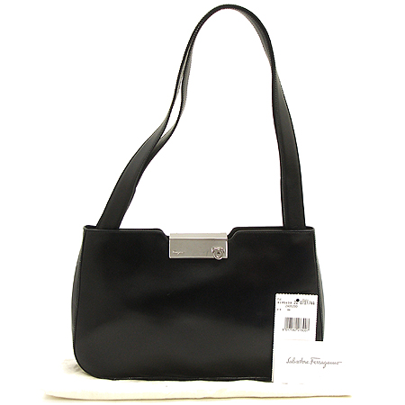 Ferragamo(��󰡸�) 21-0717 ���� �ΰ� ��� ���� ���� ������ ����� �̹���2 - ���̺��� �߰���ǰ