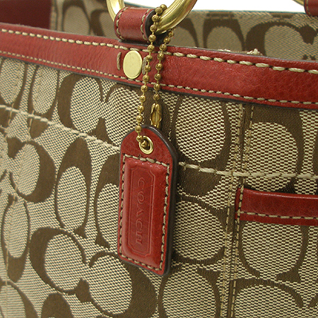 Coach(��ġ) 11237 �ñ׳��� �ڰ��� ��Ʈ�� [�ϻ����] �̹���2 - ���̺��� �߰���ǰ