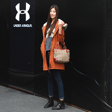 Coach(��ġ) 11237 �ñ׳��� �ڰ��� ��Ʈ�� [�ϻ����] �̹���6 - ���̺��� �߰���ǰ