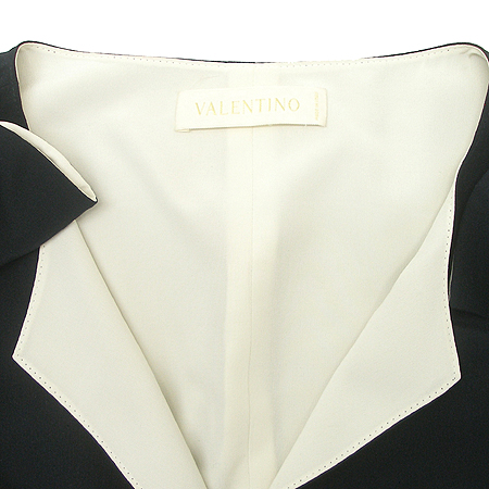 VALENTINO(�߷�Ƽ��) ���� (��ũ100) �̹���2 - ���̺��� �߰���ǰ