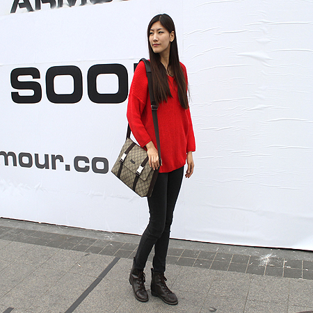 Gucci(����) 122373 GG �ΰ� PVC ũ�ν��� �̹���7 - ���̺��� �߰���ǰ