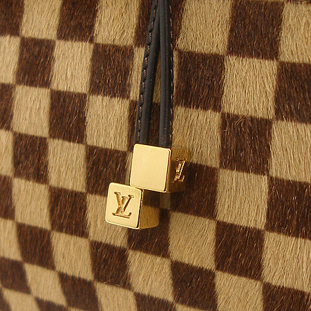 Louis Vuitton(���̺���) M92131 �ٹ̿� ��ġ LIONNE ��Ʈ�� �̹���3 - ���̺��� �߰���ǰ
