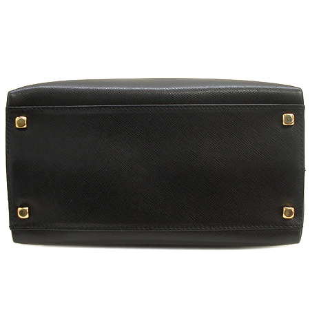 Ferragamo(��󰡸�) 21 0160 ���� ��ġ�� ��� �簢 ��Ʈ�� + ��� ��Ʈ�� �̹���4 - ���̺��� �߰���ǰ