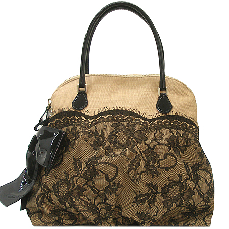 �߷�Ƽ��  ��Ʈ��