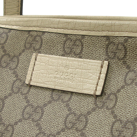 Gucci(����) 181084 GG�ΰ� PVC ���� ����� [�б�����������2ȣ��] �̹���4 - ���̺��� �߰���ǰ