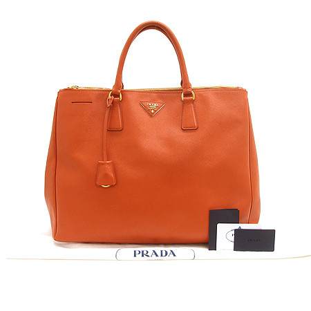 Prada(�����) BN1802 SAFFIANO LUX ������ ���� ��Ʈ�� [�б�����������2ȣ��] �̹���2 - ���̺��� �߰���ǰ
