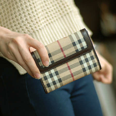 Burberry(������) 3463582 Ŭ���� üũ ������ [��������] �̹���6 - ���̺��� �߰���ǰ