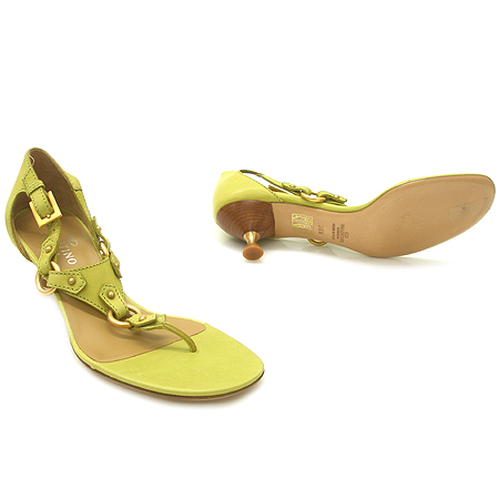 VALENTINO(�߷�Ƽ��) ¡ ��� ������ �ɸ� ���� [�б�������] �̹���3 - ���̺��� �߰���ǰ