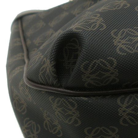 Loewe(�ο���) �ΰ� PVC ��Ʈ �� ����� �̹���5 - ���̺��� �߰���ǰ