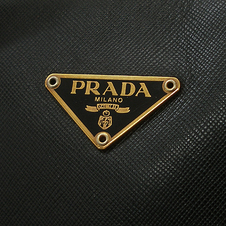 Prada(�����) ���� ���ǾƳ� ���� ��Ʈ�� �̹���3 - ���̺��� �߰���ǰ
