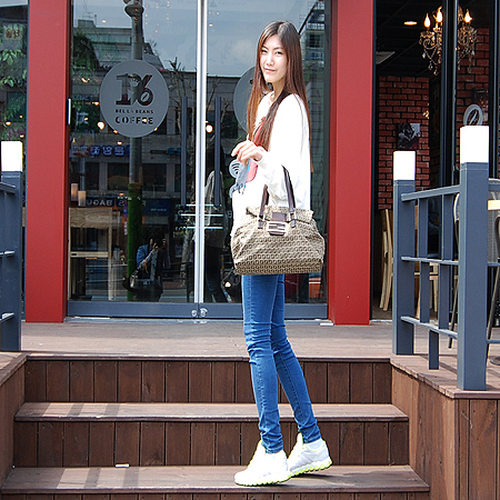 Fendi(���) 8BN188 FF�ΰ� ��ī �к긯 ��ũ����� ȥ�� ����ΰ� ����� �̹���7 - ���̺��� �߰���ǰ