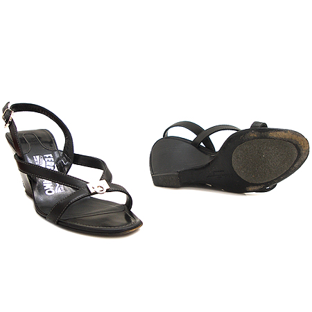 Ferragamo(��󰡸�) ���� ���� ���� ��ġ�� ��� ������ ������ �̹���3 - ���̺��� �߰���ǰ