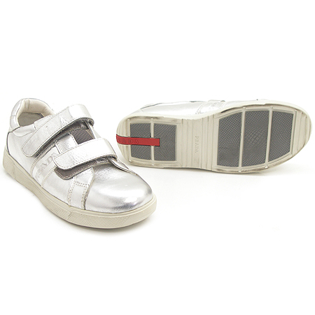 Prada(�����) �ǹ� ��Ż�� ���� ������ ����Ŀ�� �̹���2 - ���̺��� �߰���ǰ