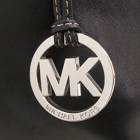 MICHAELKORS (����Ŭ�ھ) �ֽ��� ��ÿ 2WAY �̹���3 - ���̺��� �߰���ǰ