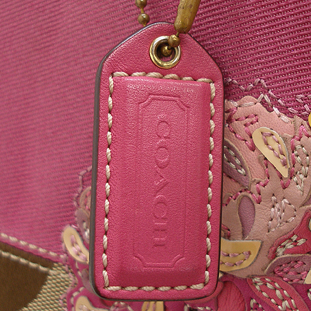 Coach(��ġ) �ñ׳�ó �ڰ��� �ö�� ��ġ ��� ���� ����� �̹���4 - ���̺��� �߰���ǰ