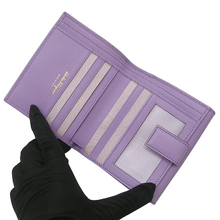 Ferragamo(��󰡸�) 22 4639 ���ǾƳ� ���� ��ġ�� ��Ŭ ��� ������ �̹���3 - ���̺��� �߰���ǰ