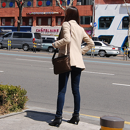 Prada(�����) VA0797 �к긯 �޽��� ũ�ν��� �̹���6 - ���̺��� �߰���ǰ