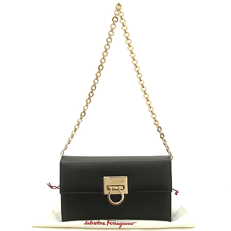 Ferragamo(��󰡸�) 21 9629 ���� ��ġ�� ��� Ŭ��ġ �� ü�� ũ�ν��� �̹���2 - ���̺��� �߰���ǰ